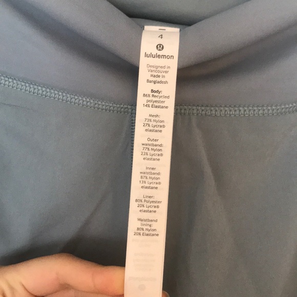 Lululemon Run Off Route HR shorts size 4 - Picture 6 of 6